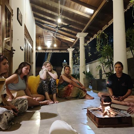 Sixth Sense Hostel Unawatuna Luaran gambar