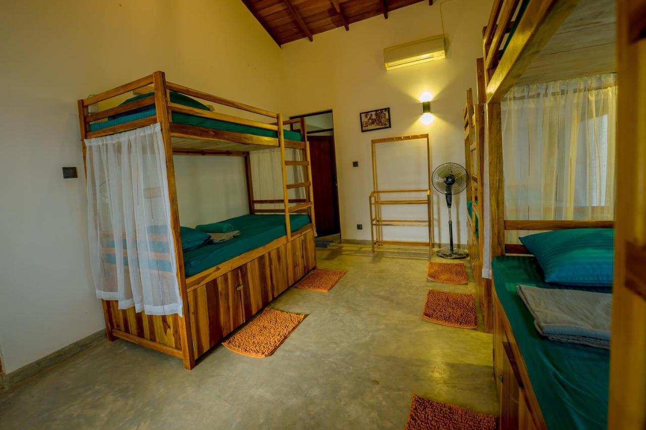 Sixth Sense Hostel Unawatuna Luaran gambar